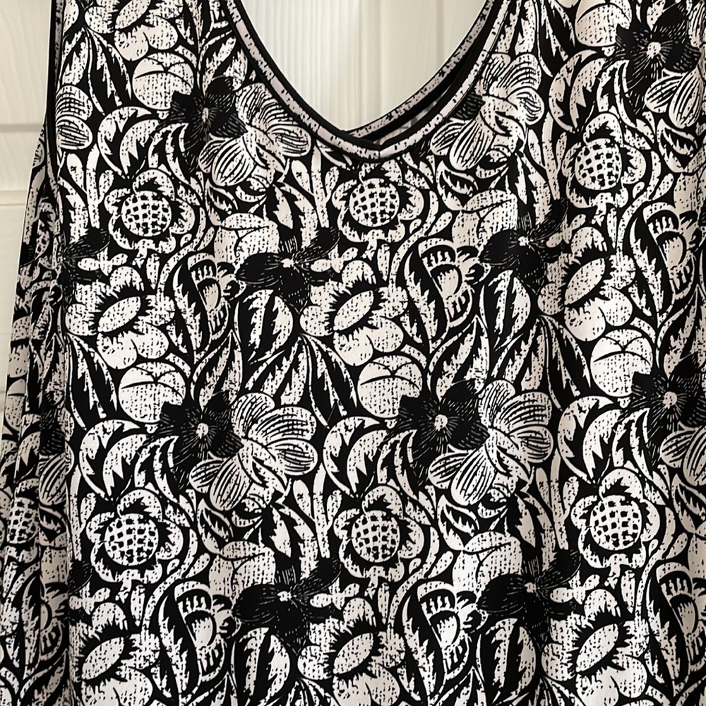 Max Studio Romper - Picture 3 of 3
